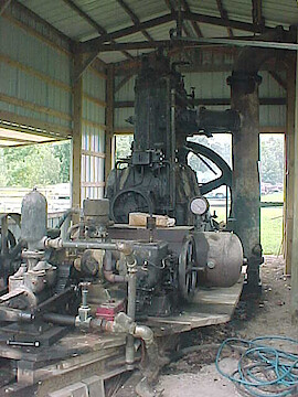 Oblong Antique Tractor & Engine Show